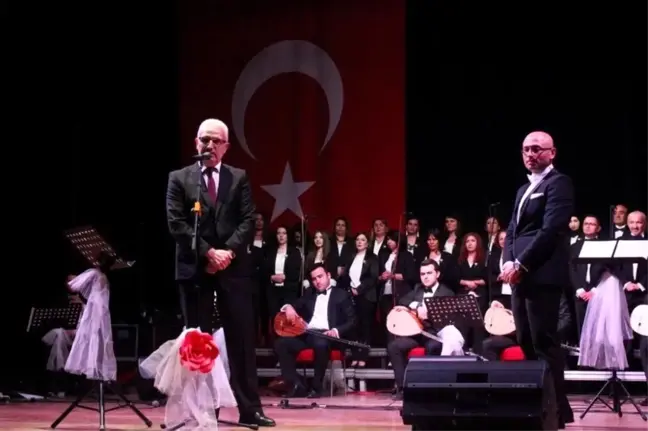 Bilecik ve Bozüyük'ün Kültür Elçisi, Koro Şefi ve Bağlama Hocası Mehmet Uysal'a Bir Ödül Daha