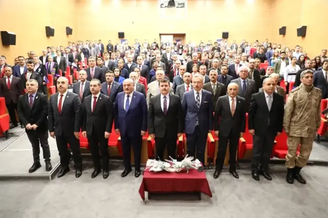 Ekev'in Akademik Bilim, Sanat ve Spor Ödülleri Sahiplerini Buldu