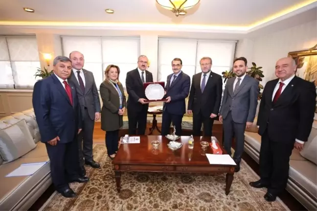 Bakan Dönmez'den Zafer Osb'ye Özel İlgi