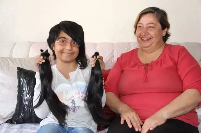 Kendisi Küçük Yüreği Büyük Kader