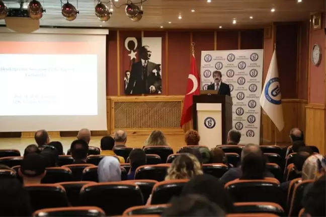 YÖK Yürütme Kurulu Üyesi Prof. Dr. Metin Topçuoğlu Bartın Üniversitesi'ndeydi