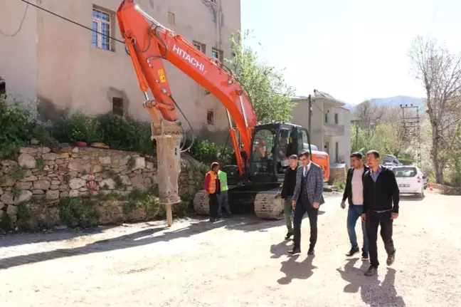 Başkan Tanğlay, Altyapı Çalışmalarını İnceledi