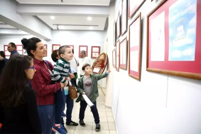 Genç Karikatürcüler Sergi Açtı