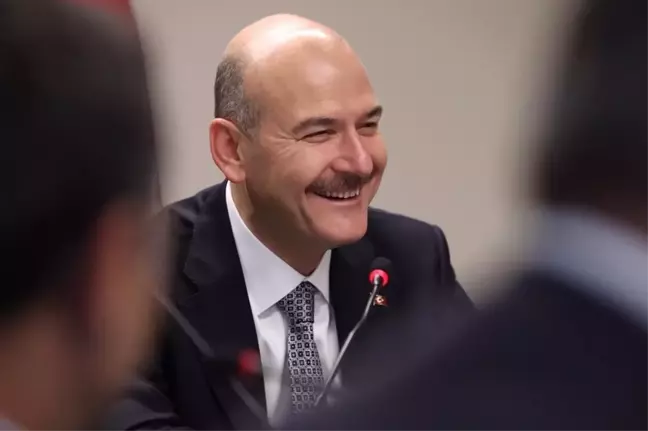 Bakan Soylu Ümraniye'de Muhtarlarla Bir Araya Geldi