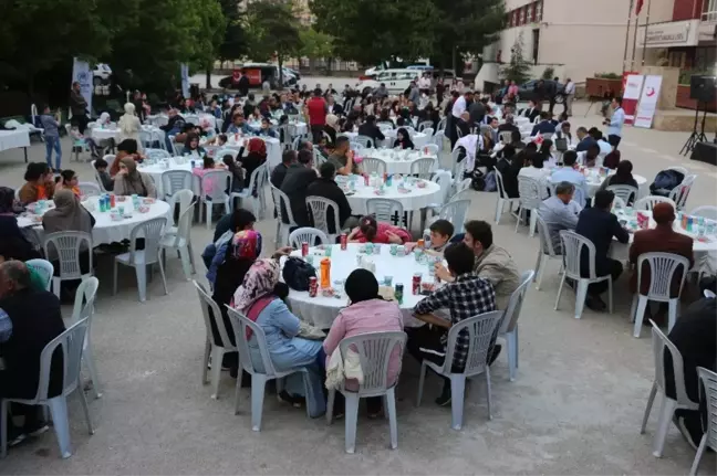 Uyum Mahalle Buluşmaları'nın 4'üncüsü Eskişehir'de Yapıldı