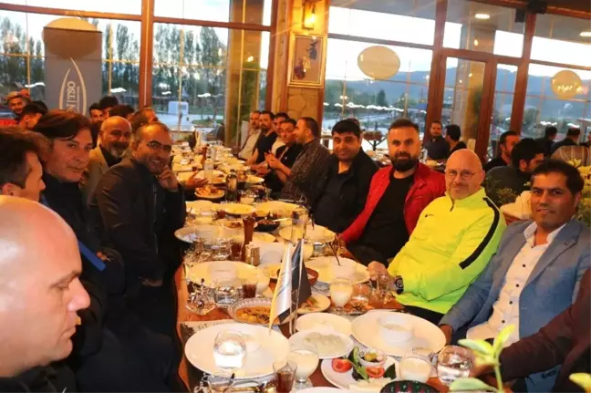 Van Tso'dan Van Büyükşehir Belediyespora Moral Yemeği