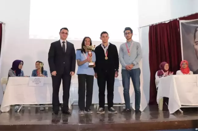 Akseki'de Osman Yüksel Serdengeçti anısına bilgi yarışması