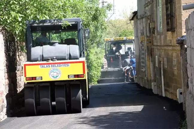 Talas'ta Asfalt Çalışmalarına Ramazan'da da Devam