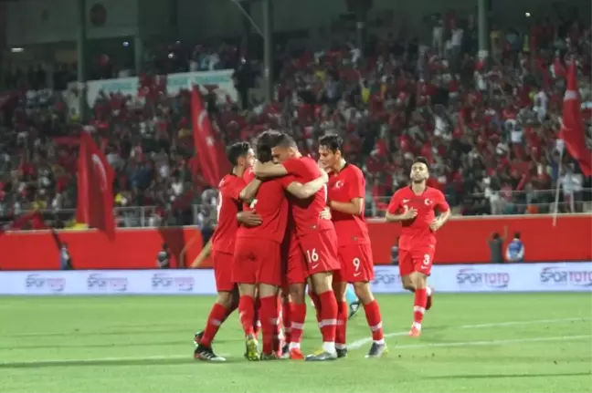 Hazırlık maçı: Türkiye: 1 - Özbekistan: 0 (İlk yarı)