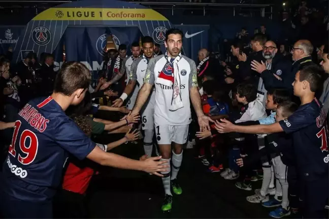 PSG'de Buffon dönemi sona erdi