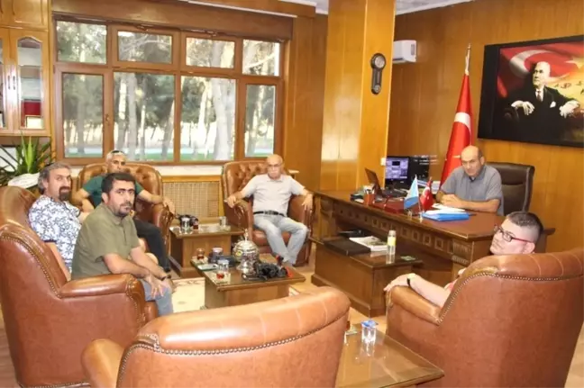Ceylanpınar'daki Gazeteciler'den TİGEM Ceylanpınar Müdürü'ne Ziyaret