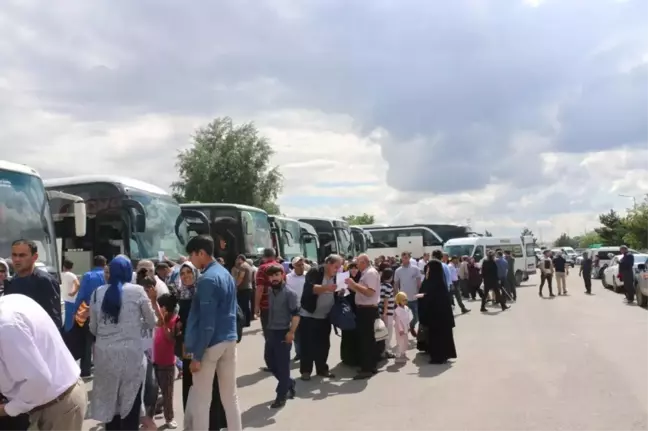 6 bin Sivaslı oy kullanmak için İstanbul'a gitti