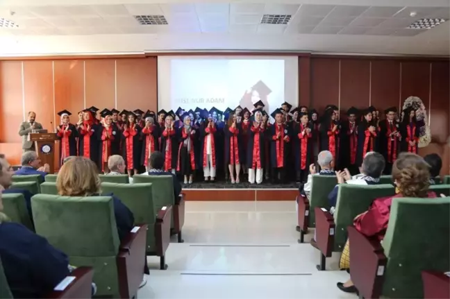 KSBÜ Tıp Fakültesi'nde mezuniyet sevinci