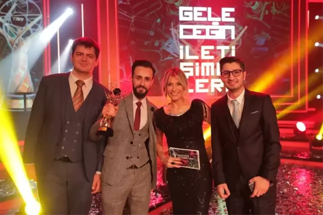 Uşak Üniversitesi öğrencilerine TRT'den ödül