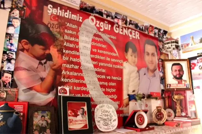Şehit babasından,