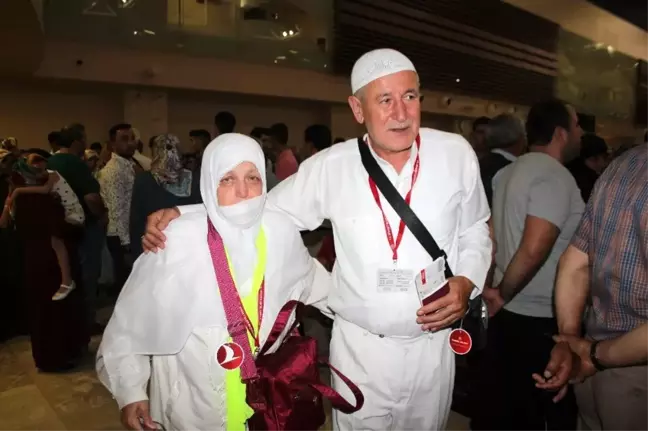 Elazığ'da ilk hacı kafilesi yola çıktı