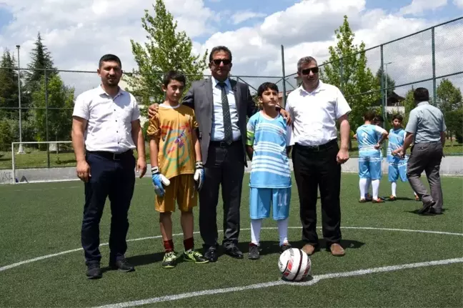 Cami çocukları spor oyunları başladı