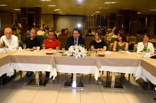 Ayvalık'ta tayin olan daire amirlerine veda gecesi