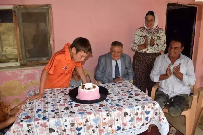 Kaymakam Soley'den doğum günü sürprizi