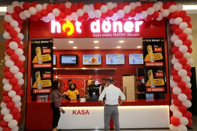 Ninova Park AVM kadrosunu genişletmeye devam ediyor