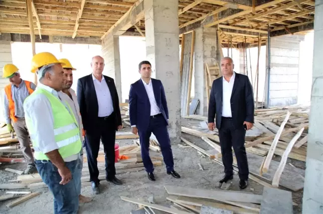 Başkan Arıkan, Sosyal Yaşam Merkezini inceledi