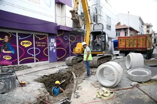 Lüleci Sokak'ta altyapı çalışmaları başladı
