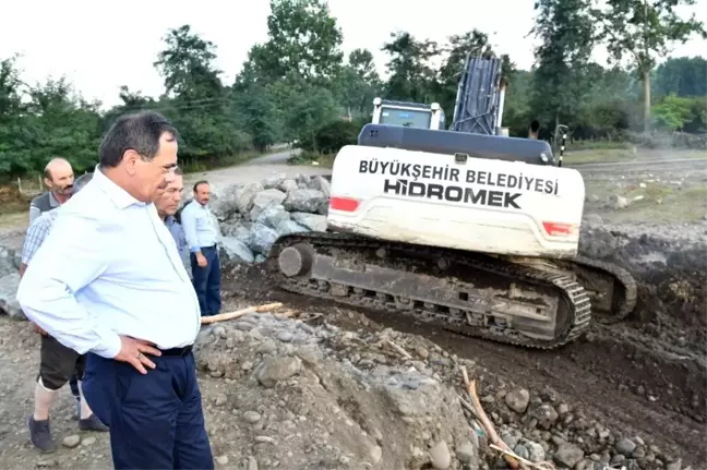 Büyükşehirde 'sel' mesaisi