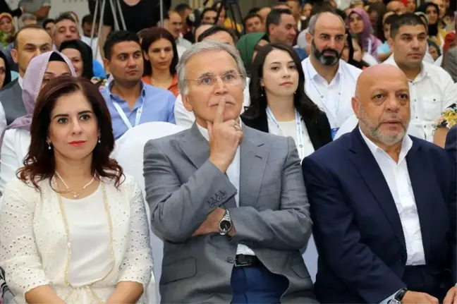 Cumhurbaşkanlığı Yüksek İstişare Kurulu Üyesi Mehmet Ali Şahin'den Davutoğlu'na eleştiri Açıklaması