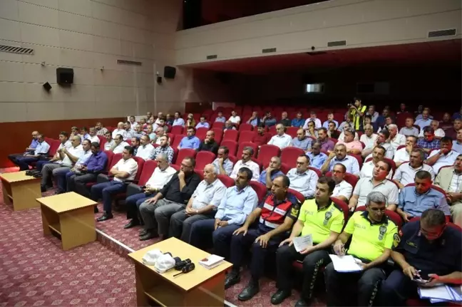 Develi'de öğrenci taşımacılığı ile ilgili toplantı yapıldı