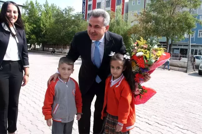 Ağrı'da 2019-2020 eğitim-öğretim yılının ilk günü
