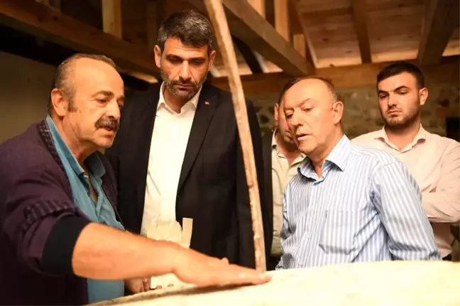 Kartepe'de tarihi su değirmeni yeniden hizmete başladı