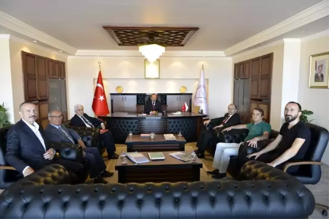 ZKÜ Vakfı'nın ilk ziyareti rektör Çufalı'ya