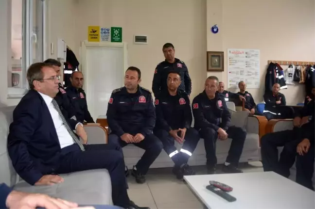 Ayvalık Belediye Başkanı Mesut Ergin'i itfaiyecileri unutmadı