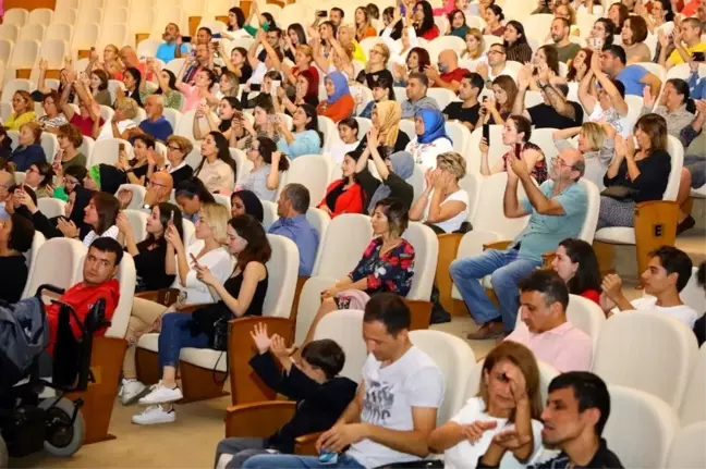 Tuna Kiremitçi'den Manavgat'ta müzik dinletisi