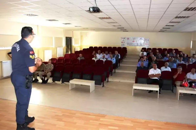 Yazıhan okul servis şoförlerine eğitim