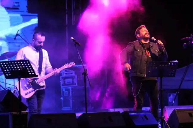 Gece Yolcuları'ndan unutulmaz konser
