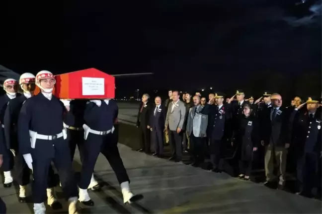 Şehit Uzman Çavuş Bilgen'in naaşı Bozüyük'e uğurlandı