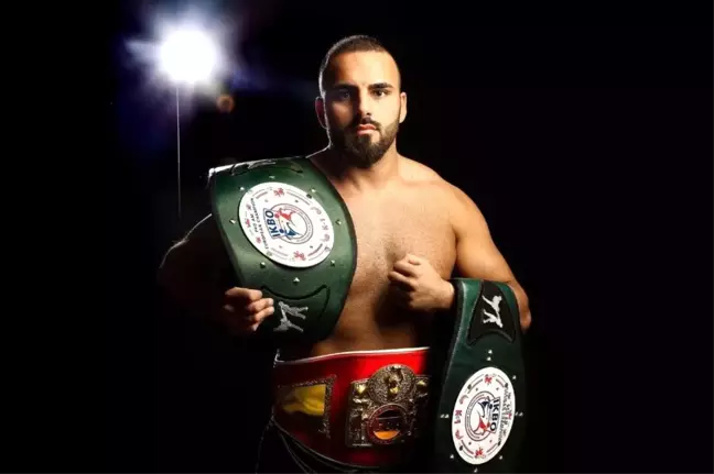 Alpay Yaman, EC Boxing ile sözleşme imzaladı