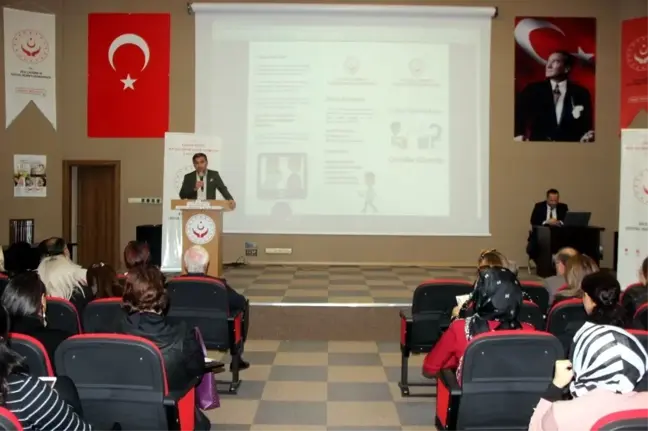 Aile Çalışma Sosyal Hizmetler İl Müdürü Nevzat Özer: