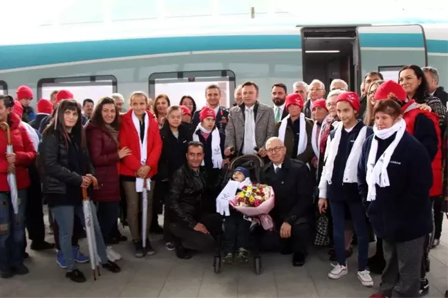 Özel gereksinimli çocuklar tren ile buluştu