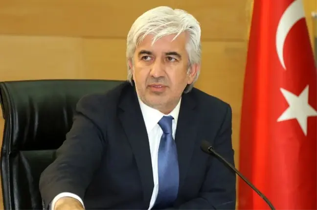 Manisa AK Parti'nin yeni il başkanı Salih Hızlı oldu