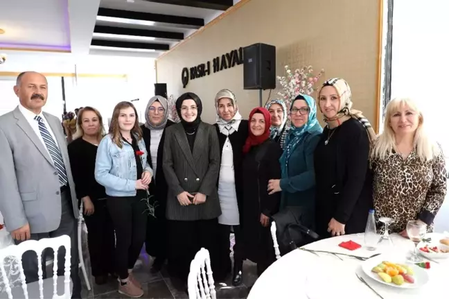 Başkan Ayık'tan öğretmenler onuruna yemek