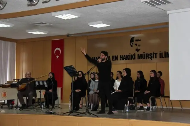 Şiir Şöleni ilgi gördü