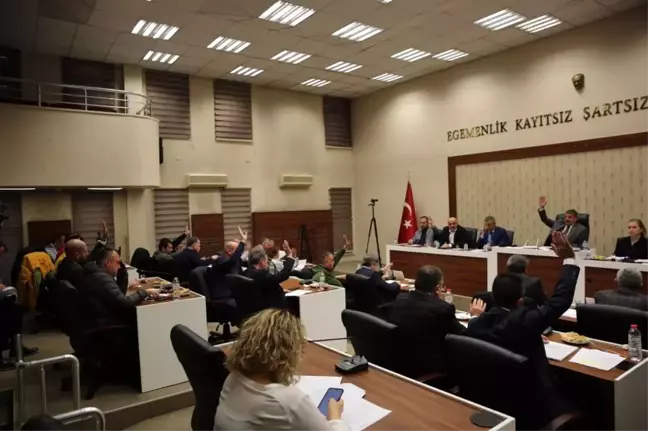Meclis'te 12 madde görüşüldü