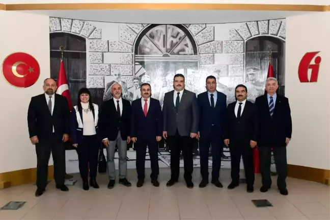 Rektör Çomaklı, Eskişehir Vergi Dairesi Başkanlığını ziyaret etti