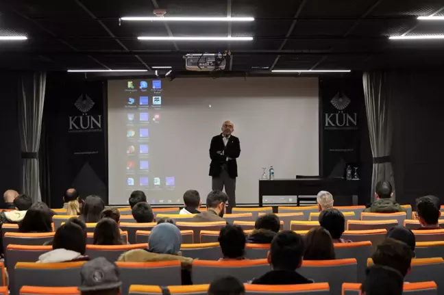 Siyaset Bilimci Barış Doster Kapadokya Üniversitesindeydi