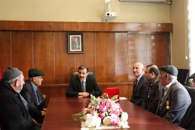 Sungurlu'da Kıbrıs gazilerine madalya ve berat verildi