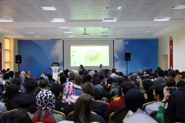 'Cengiz Aytmatov ve Türk Dünyası' paneli gerçekleştirildi