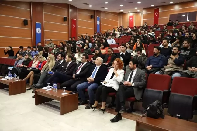 PAÜ'de 'İnsan Hakları: Güncel Sorunlar' konferansı