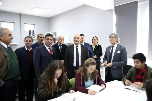 Gözne Çok Programlı Anadolu Lisesi Kütüphanesi hizmete açıldı